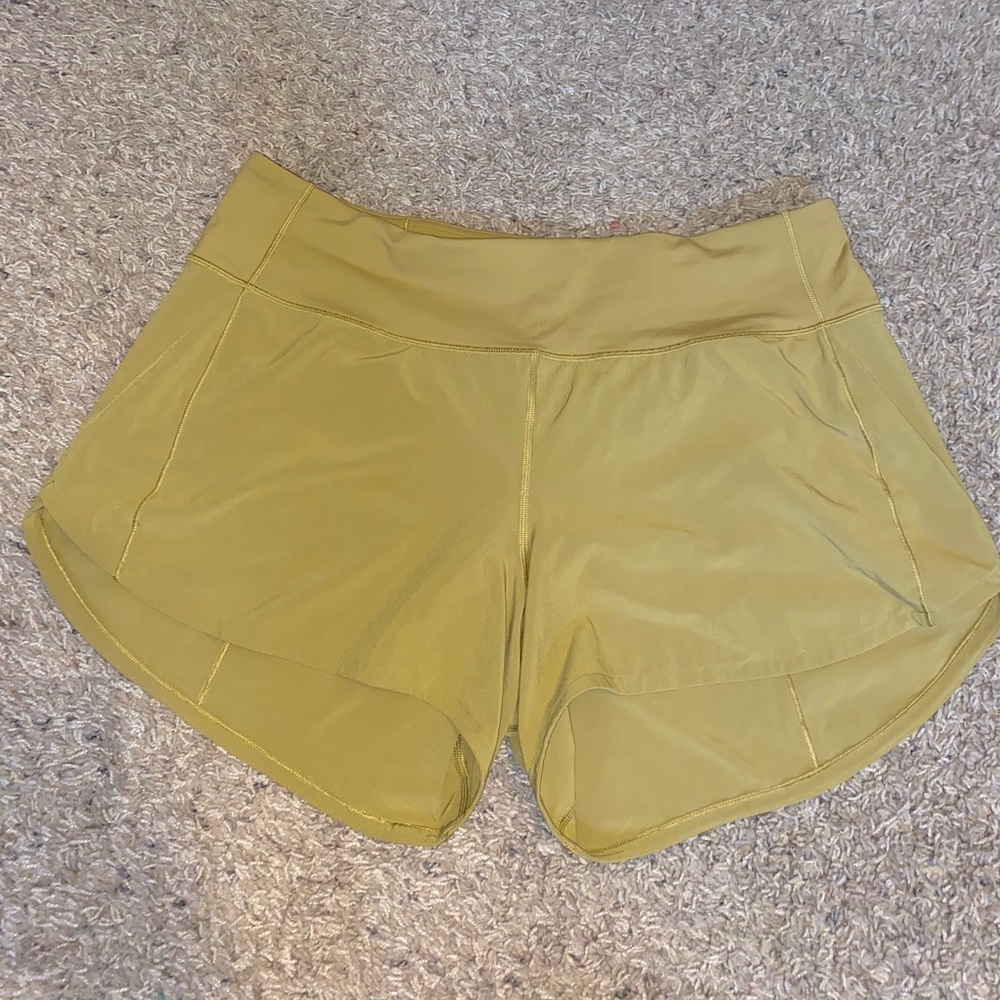 lululemon size 10 speed up shorts